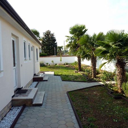 Palme Βίλα Πόρετς Εξωτερικό φωτογραφία